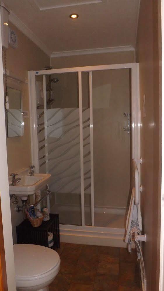 Cedar House B&B Матлок Екстер'єр фото
