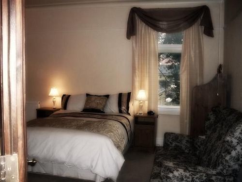 Cedar House B&B Матлок Екстер'єр фото